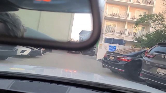 ВСЕ ПРОТИВ НАС В США! НОМЕР ОКАЗАЛСЯ ЗАНЯТ,НАВИГАТОР ВОДИЛ КРУГАМИ , ЧТОБЫ ВОЗВРАЩАЛИСЬ#моя_америка смотреть онлайн