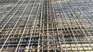 Строительство каркасного здания. Монтаж монолитных плит перекрытий.