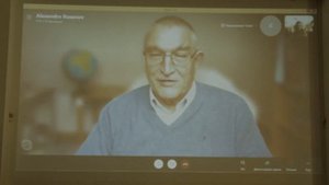 Александр Русанов , активный пользователь, предприниматель.