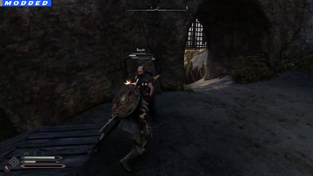 Skyrim Vanilla vs Modded Combat and Graphics in 2023 смотреть онлайн