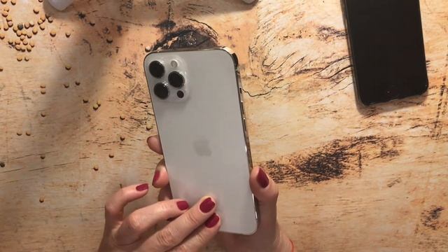 Распаковка iPhone 12 Pro Max в серебре 256ГБ. ПЕРВОЕ ВПЕЧАТЛЕНИЕ смотреть онлайн