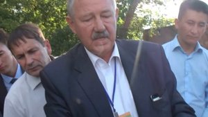 Кормушка пчел "Василек" и универсальная потолочина улья