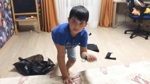 Как сделать парашют из мусорного пакета