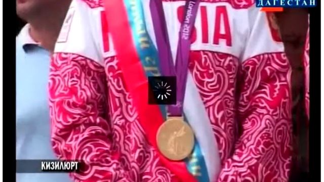 В Кизилюрте чествовали Мансура И. и Тагира Х. смотреть онлайн