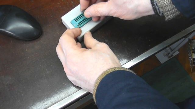 Ремонт Elenberg шасси U3P U2P смотреть онлайн