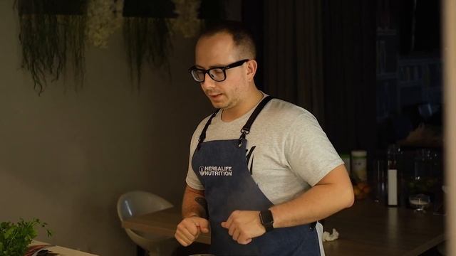 Кто лучше приготовит грибной суп? Блогер Кокобай Vs Артём Лосев. КОКОБАЙ смотреть онлайн