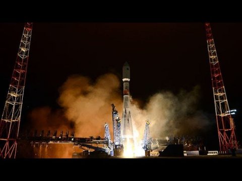Ракета «Союз-2» вывела на орбиту спутники связи «Гонец» и аппарат Минобороны