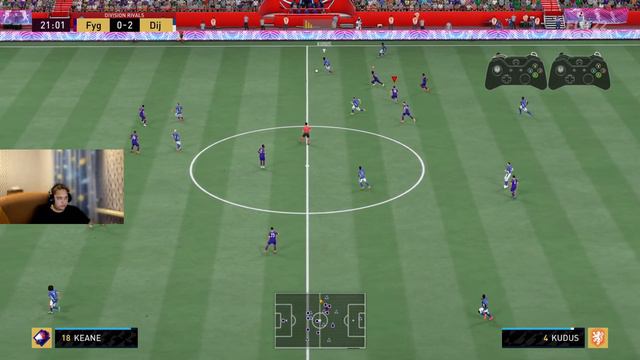 Чилим и общаемся в Фифа 22,Тестируем новую видеокарту! смотреть онлайн