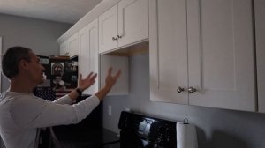 Установка вытяжки для плиты Часть 1 | Ремонт в доме | Жизнь в деревне США |