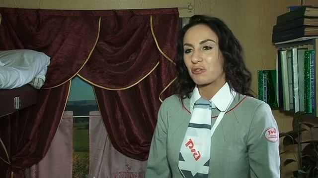 Выдать белье, принести чай: многие представляют работу проводника поезда именно так смотреть онлайн