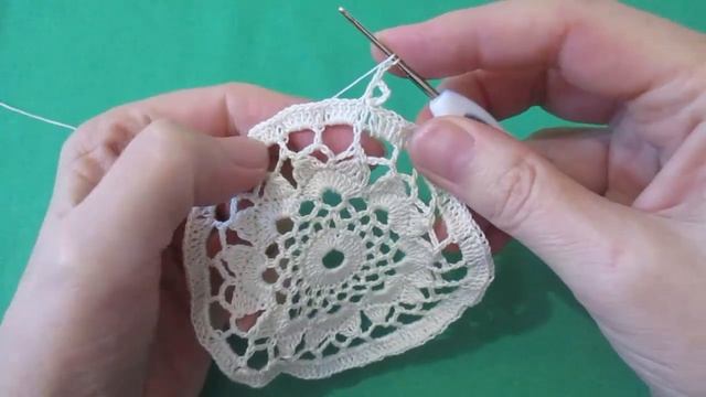 ОВАЛЬНАЯ САЛФЕТКА КРЮЧКОМ С КРУГЛЫМИ МОТИВАМИ - ТАКАЯ ЭЛЕГАНТНАЯ! ЧАСТЬ 1 смотреть онлайн