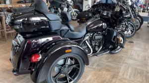 New CVO Trike 117 Harley-Davidson 2021 Charred Crimson