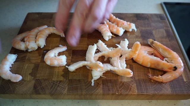 КРЕВЕТКИ жареные  с чесноком и сливочным маслом