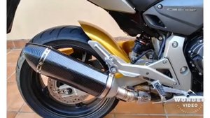Honda cb 600f Hornet , akrapovic ,sc project y artesanal.motorcycle exhaust