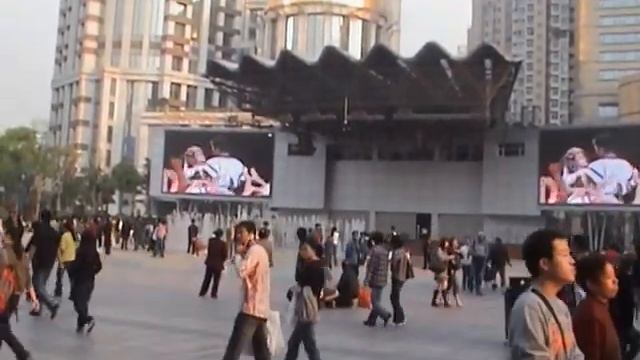 Шанхай, Нанкин лу (пешеходная улица) смотреть онлайн