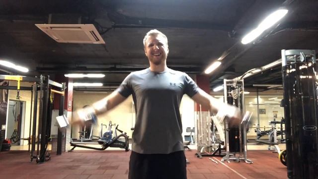 Д1 Отведения с гантелями стоя 2*20 4кг 24.05.21 смотреть онлайн