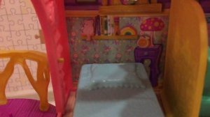 Инна играет в домик Энчантималс. Энчантималс куклы. Энчантималс мультик. Домик данессы