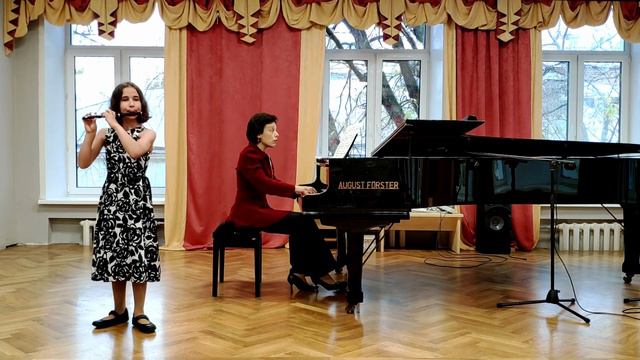 София Чечик. Ян Кларк "Солнечные потоки" смотреть онлайн