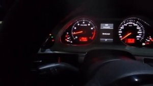 Звук прогретого мотора AUDI A6 3.0 литра обьëм, двигатель и выхлоп сток. Отсечка оборотов на 4000