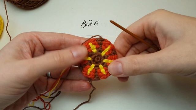 Жаккард крючком по кругу в технике Bricks crochet