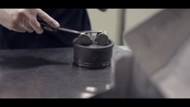 Производство нити Meril Derm для Segreta смотреть онлайн