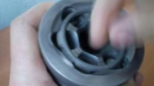 разборка шарнира равных угловых скоростей (ШРУС).AVI