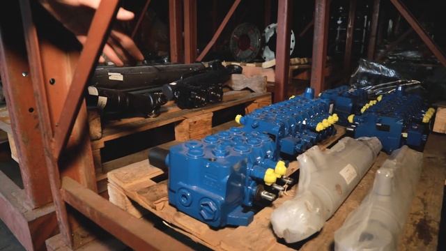 Экскурсия по складу запчастей Delta Parts Часть 2