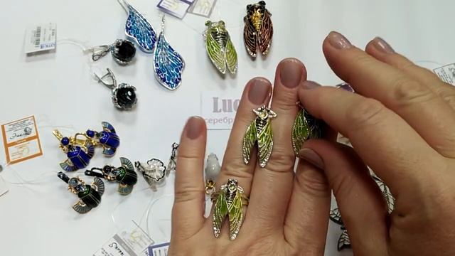 Серебряная коллекция ювелирных украшений с Эмалью. Броши. Серьги и кольца. Символ года- кулон Мышка смотреть онлайн