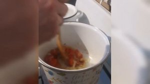 Приготовление супа TOM ЯМ дома. Тайский суп Tom Yum. Тайский суп с креветками. Острый суп ТОМ ЯМ
