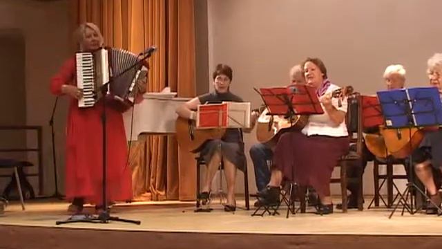 #Катюша - #ЛюбимаяПесня  #КонцертДляВетеранов. Ансамбль гитар "Бриз", аккордеон - Елена Леменкова