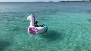 МАЛЬДИВЫ / ЛЕЧУ  на МОРЕ / ПУПСИ КИРА // для детей // for kids // children