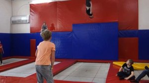 Акробатика на батутах | Батутный центр "Красная ракета"