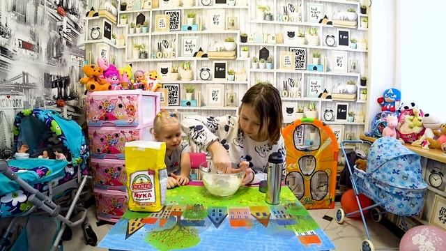 Как Сделать Лизун Без клея Из Муки!!! Разоблачение Лизунов смотреть онлайн