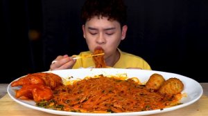 ASMR 매콤한 비빔잡채와 튀김만두 왕멘보샤 칠리크림새우 오징어순대 먹방! Spicy Bibim-Guksu With Spicy Cream Shrimp Menbosha MuKban