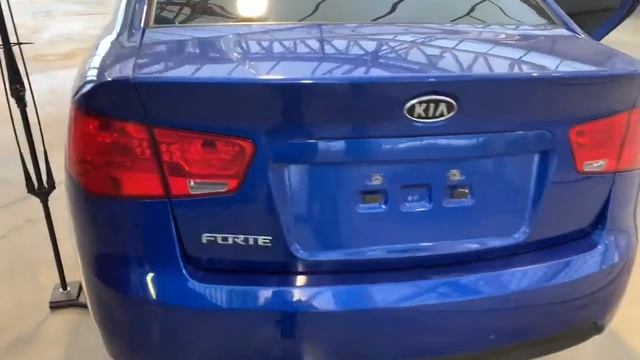 2013 KIA Forte смотреть онлайн