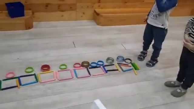 Занятия с малышами 2-3 годика. Кукляндия - детские занятия. смотреть онлайн