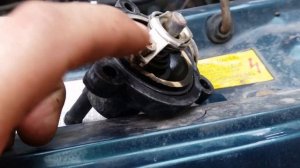 Замена термостата Skoda felicea ч.2