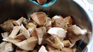 Подберезовики маринованные. Маринованные грибы рецепт на зиму. Рецепт маринованных грибов в банке