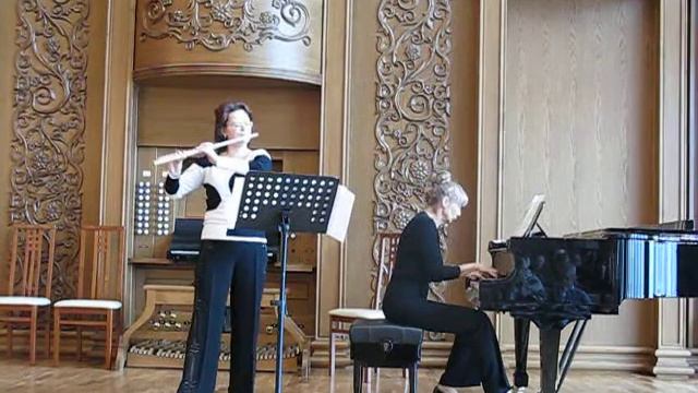 2015-11-01 Сент Прё Концерт фа минор исп.Н.Аносова (флейта), конц.А.Родионова смотреть онлайн