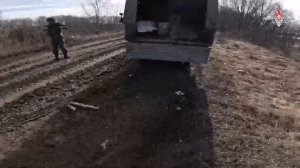 Во взаимодействии с расчетами гаубиц Д-30 работают мобильные группы минометчиков