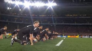 Боевой танец маори на футболе