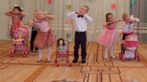 Танец "Губки бантиком"