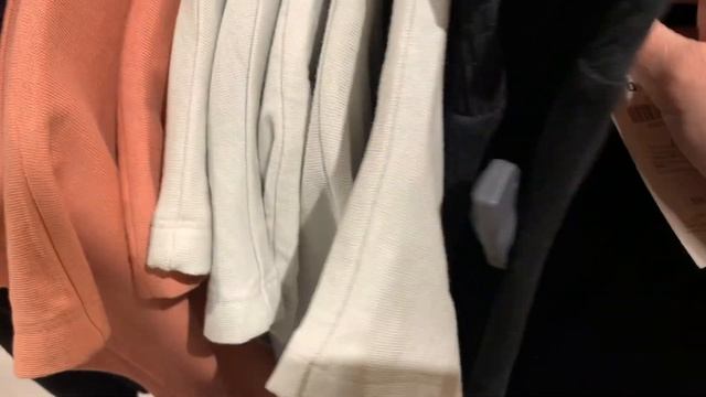 ВЕСНА 2021: ОБЗОР КОЛЛЕКЦИЙ ZARA И STRADIVARIUS. ПОКУПКИ С ПРИМЕРКОЙ. ШОПИНГ ВЛОГ. ЧАСТЬ 1.