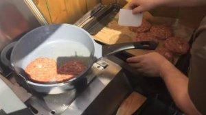 Сочные жареные котлеты по немецкому рецепту.  Saftige Frikadellen selber machen