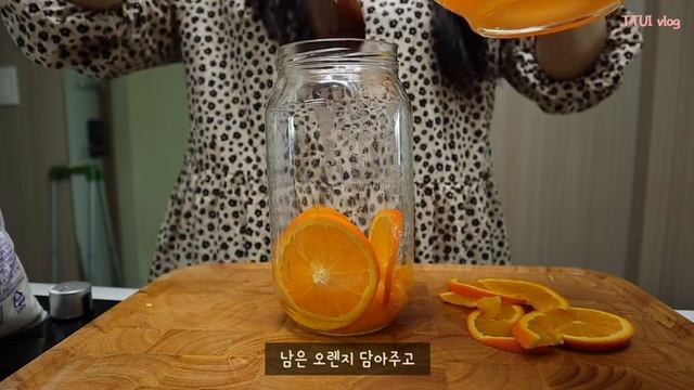 ENG)자취VLOG?BTS정국님 레시피 불그리 만들고 ?컵누들로 순살찜닭 만들어먹는자취일상/ 군만두, 조랭이떡만두국, 양배추 참치두부쌈장, 오렌지청, 계란말이 смотреть онлайн