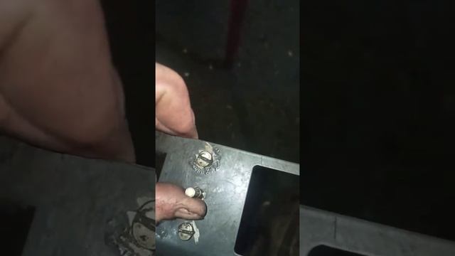 переделка 3-х позиционного переключателя в 2-х позиционный смотреть онлайн