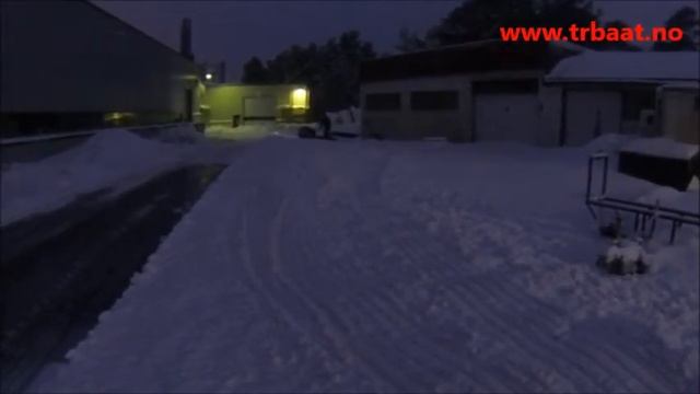 SnowDog - TR Båt & Fritid смотреть онлайн