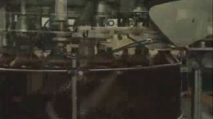 Автомат по надеванию ручек на ПЭТ бутылку.Производительность 15 000 б\ч