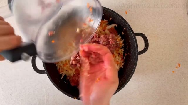 БЫСТРЫЙ И НЕРЕАЛЬНО ВКУСНЫЙ УЖИН ИЗ КАПУСТЫ///ЗАПЕКАНКА ИЗ ФАРША И КАПУСТЫ///ВКУСНЫЕ РЕЦЕПТЫ смотреть онлайн