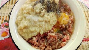 Котлеты из фарша (говядина и свинина) с сыром в духовке